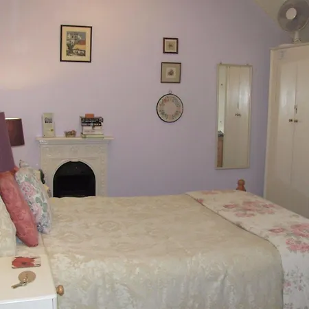 Penrose Bed & Breakfast